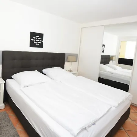 1-305, Traumhafter See-u Landblick Im Haus Metropol Appartement Sylt