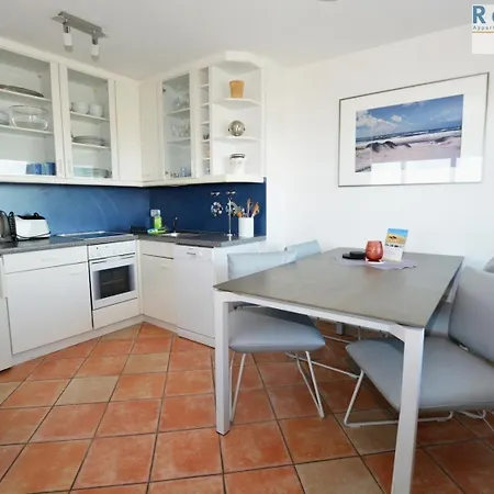 Apartment 1-305, Traumhafter See-u Landblick Im Haus Metropol Westerland